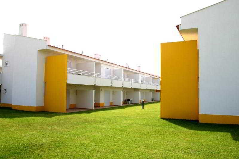 Aldeamento Turistico De Palmela Hotel Cajados Exterior photo